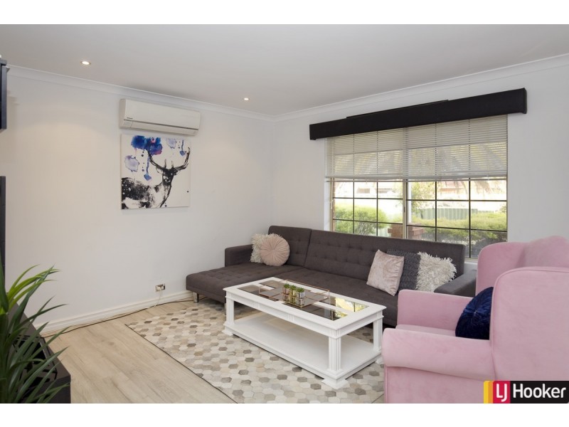 20 Waterville Retreat, Meadow Springs WA 6210