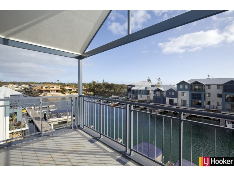 31/206 Mary Street, Halls Head WA 6210
