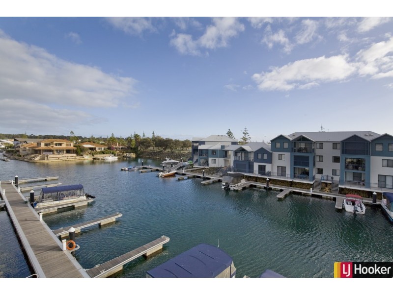 31/206 Mary Street, Halls Head WA 6210