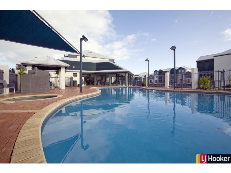 31/206 Mary Street, Halls Head WA 6210