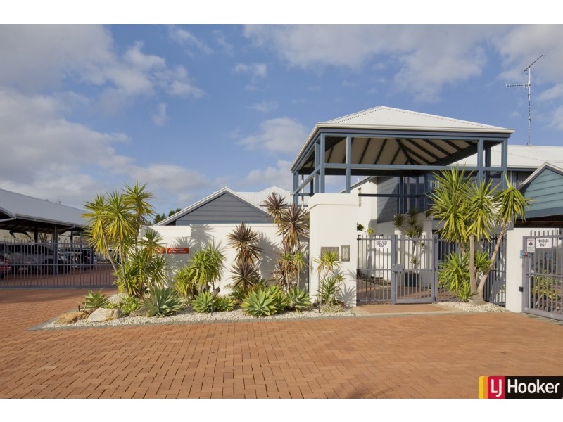 31/206 Mary Street, Halls Head WA 6210