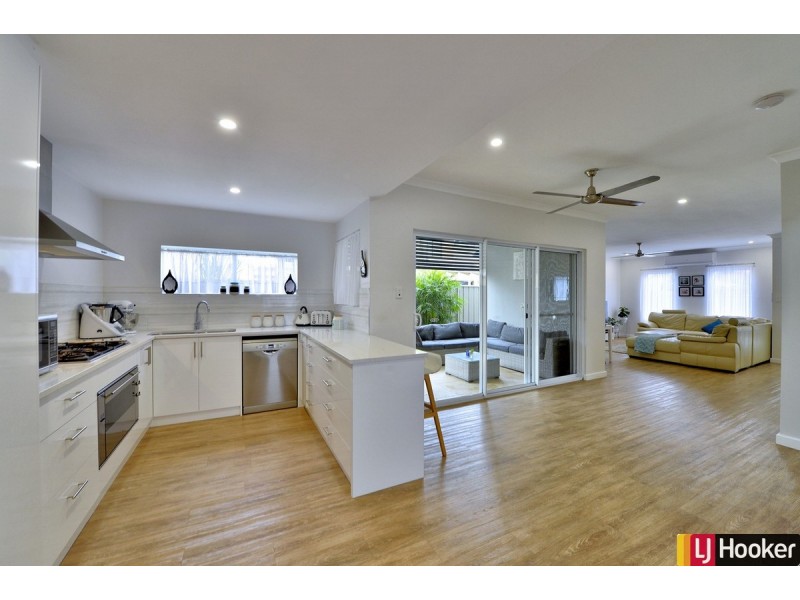 27 Beam Road, Silver Sands WA 6210