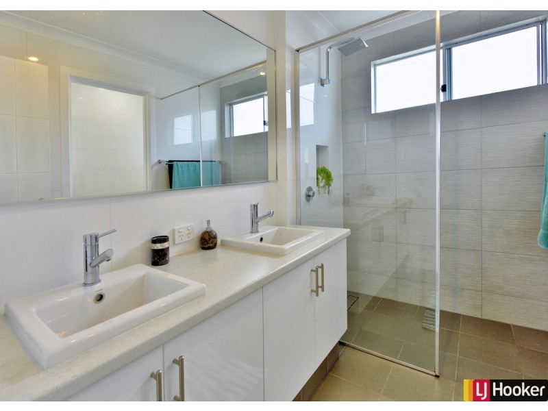 27 Beam Road, Silver Sands WA 6210