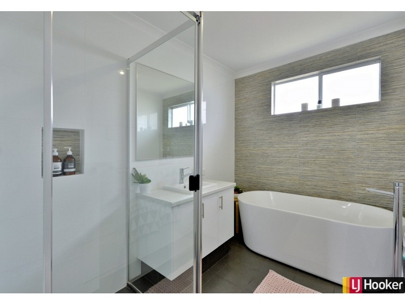 27 Beam Road, Silver Sands WA 6210