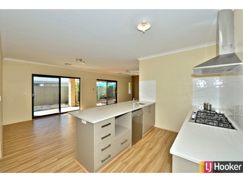 24 Barron Turn, South Yunderup WA 6208