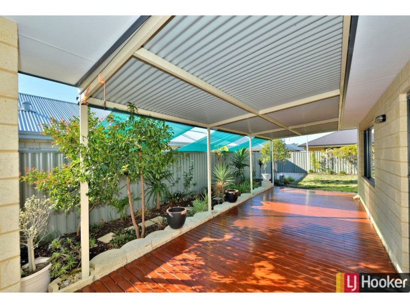 24 Barron Turn, South Yunderup WA 6208