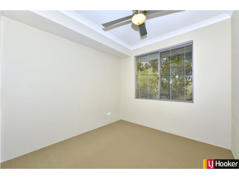 16 Honeydew Trail, Wannanup WA 6210