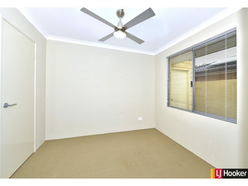 16 Honeydew Trail, Wannanup WA 6210