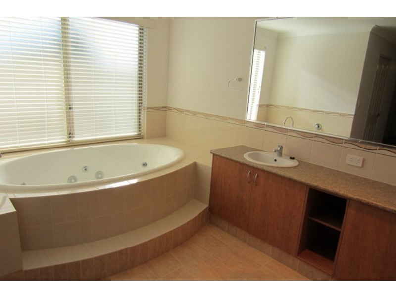 1 Nestor Way, Silver Sands WA 6210