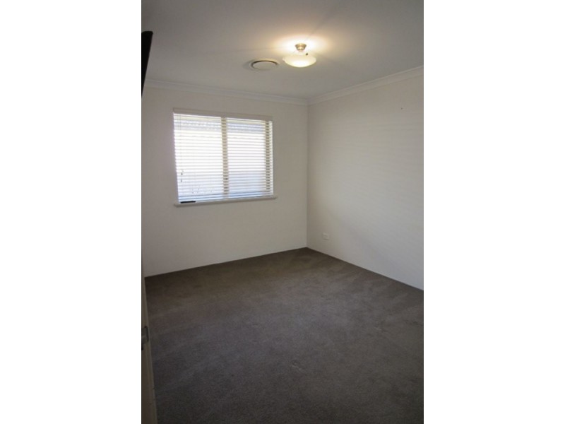 1 Nestor Way, Silver Sands WA 6210