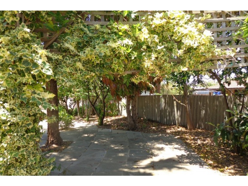 23 Dundas Place, Greenfields WA 6210