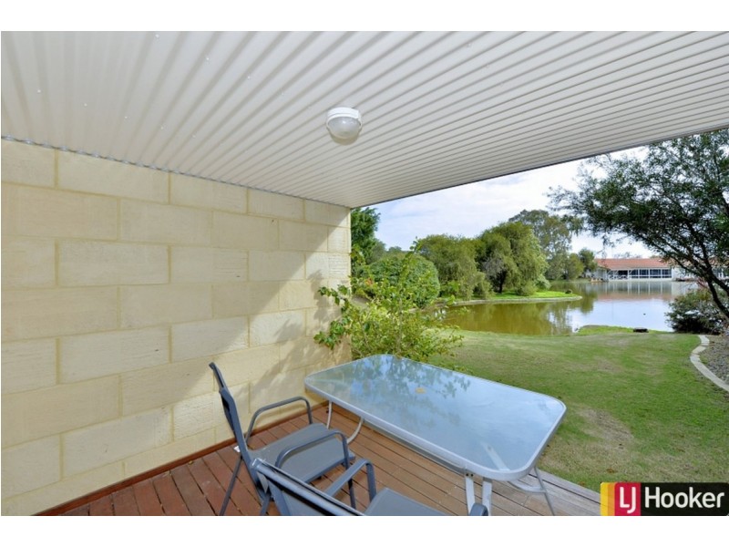 11/1 Lakes Crescent, South Yunderup WA 6208