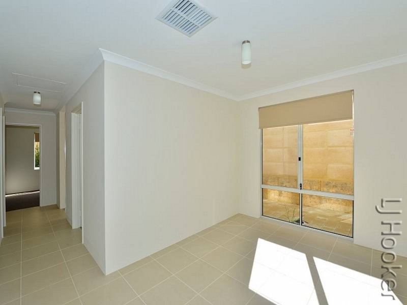 15 Agonis Way, Wannanup WA 6210