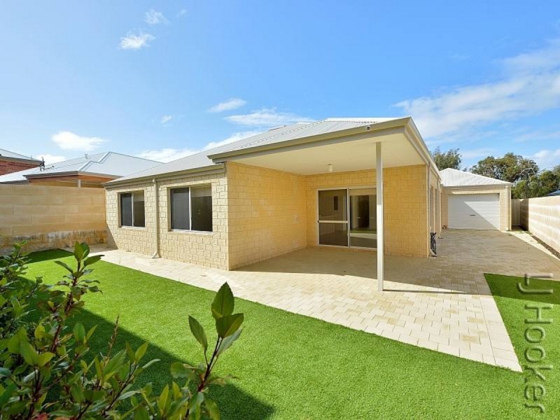 15 Agonis Way, Wannanup WA 6210