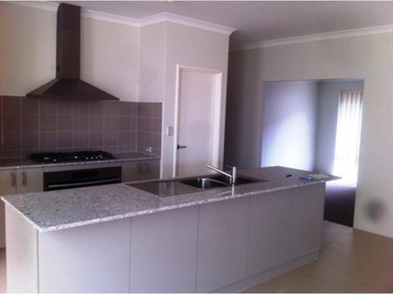 50 Greenville Vista, Meadow Springs WA 6210