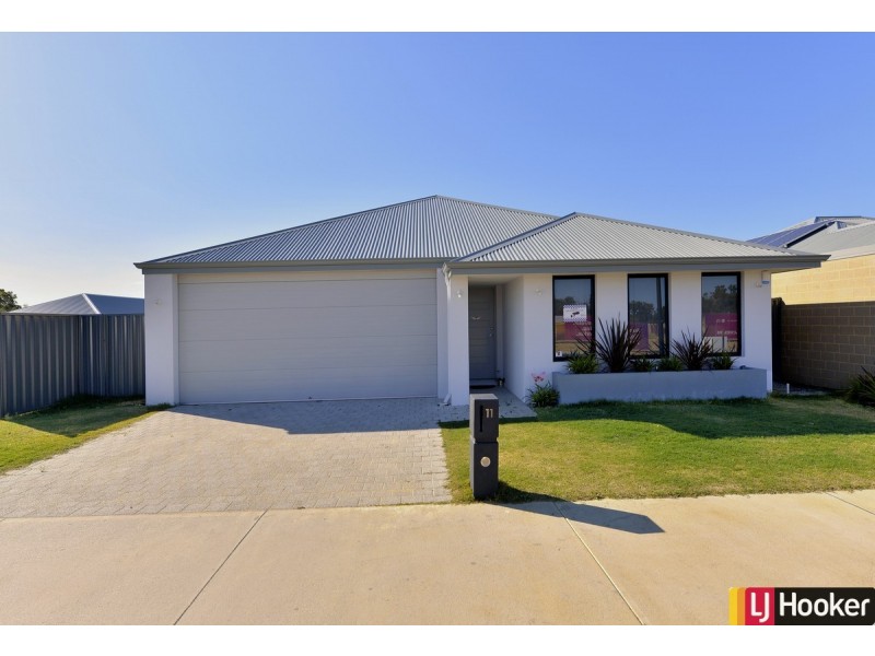 11 Lockhart Street, Coodanup WA 6210