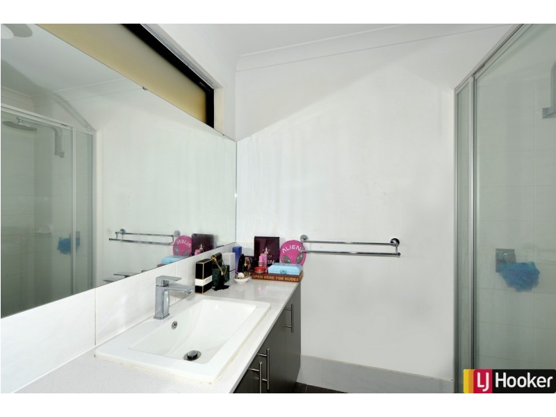 11 Lockhart Street, Coodanup WA 6210