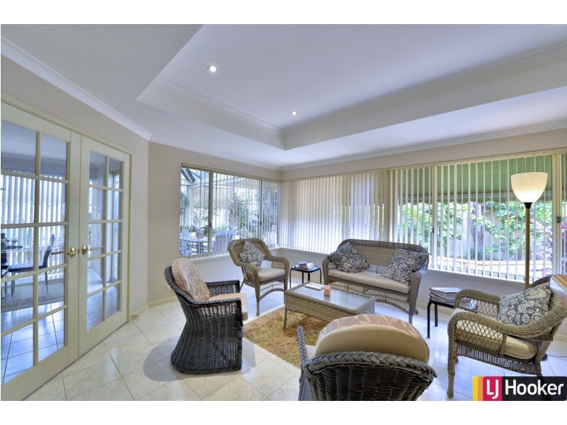 6 Boileau Place, San Remo WA 6210