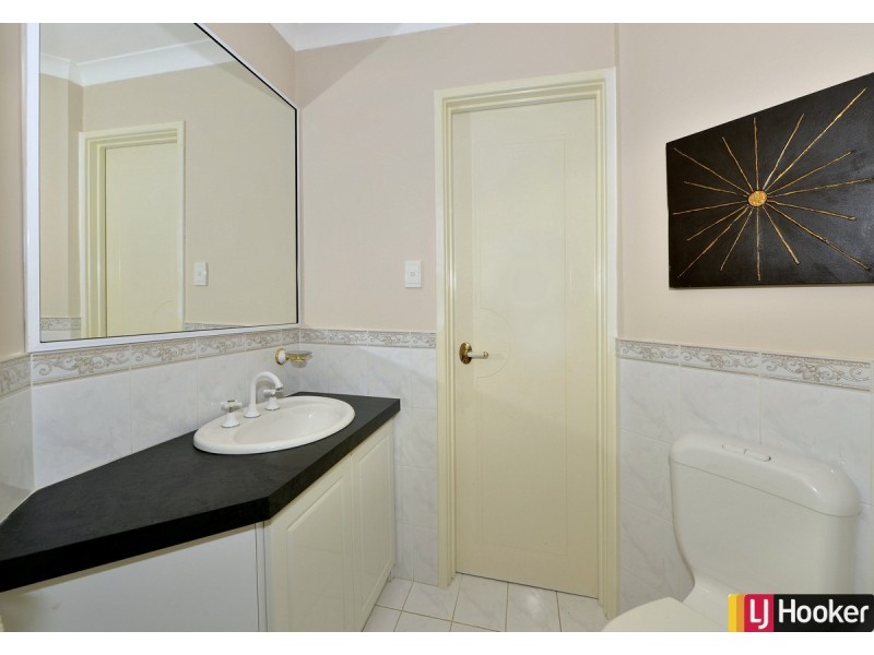 6 Boileau Place, San Remo WA 6210