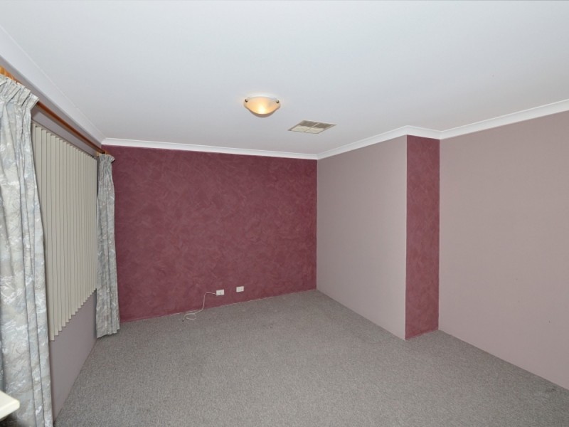 78 Templetonia Promenade, Halls Head WA 6210