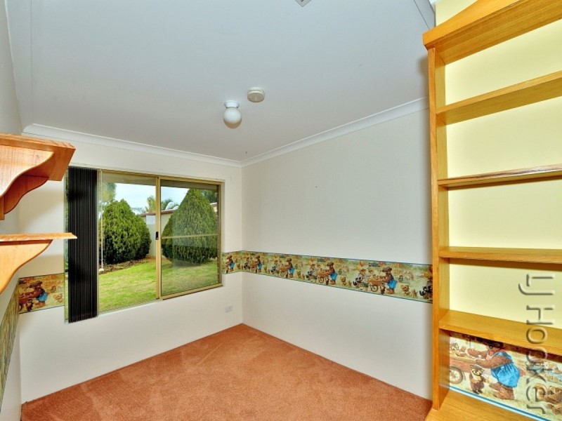 84 Templetonia Promenade, Halls Head WA 6210
