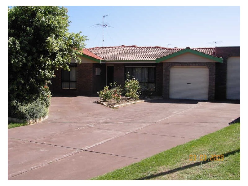 6 Quamby Court, Silver Sands WA 6210