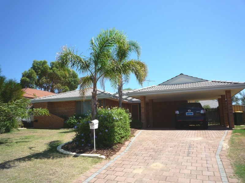 25 Floribunda Drive, Halls Head WA 6210