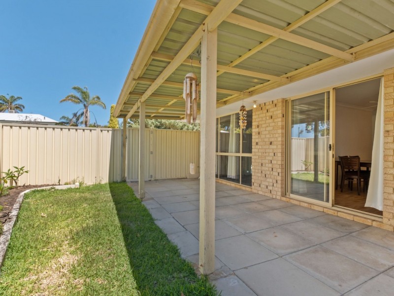 1/8 Waterfall Cove, Greenfields WA 6210