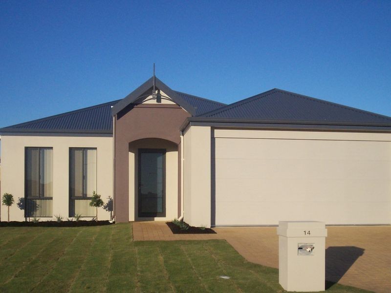 14 Tangier Parkway, Port Kennedy WA 6172