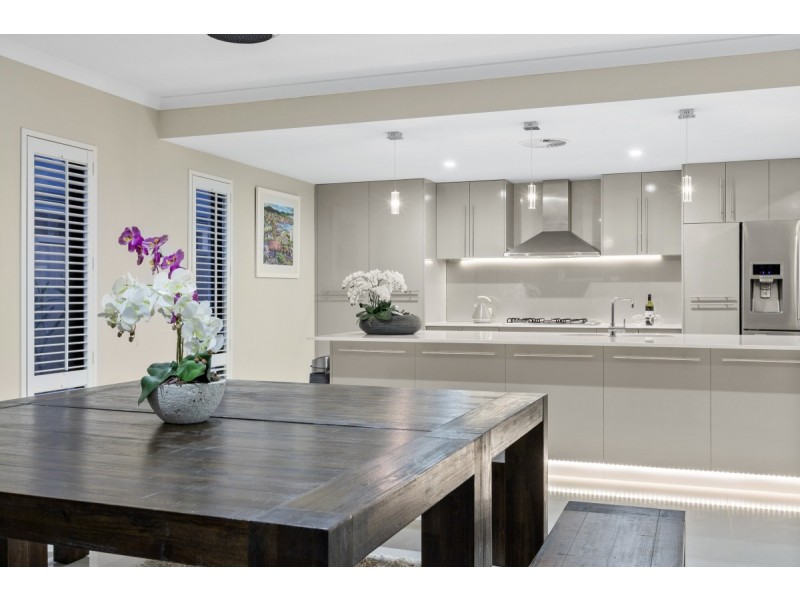 15 Warrior Pass, Madora Bay WA 6210