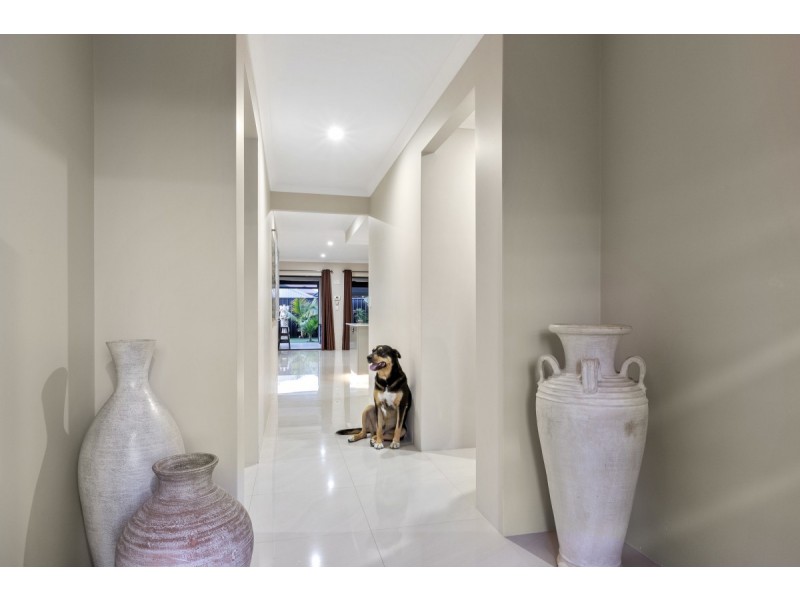 15 Warrior Pass, Madora Bay WA 6210