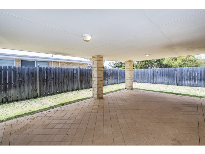 22 Anhinga Trail, Dudley Park WA 6210