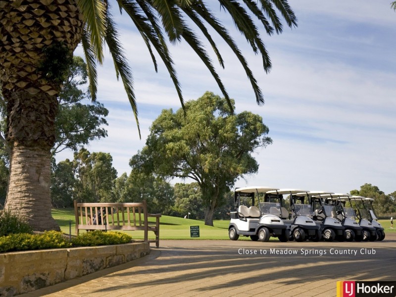 18 Cimarron Edge, Meadow Springs WA 6210