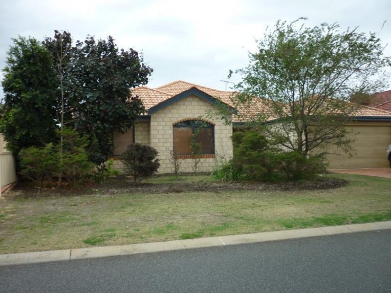 25 Columbus Street, Dudley Park WA 6210