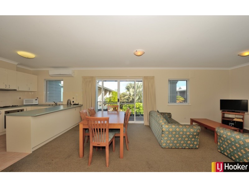 40/20 Apollo Place, Halls Head WA 6210