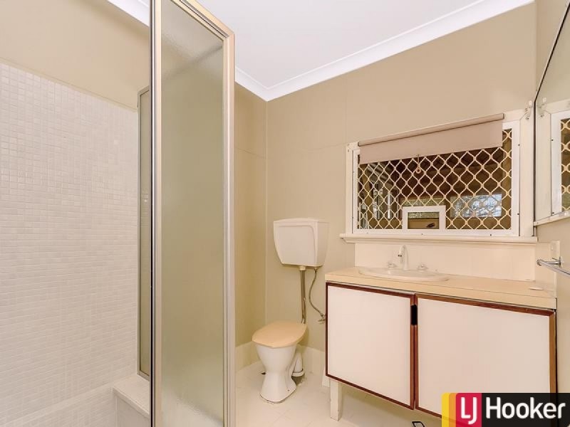 26 Goomarl Street, Dudley Park WA 6210