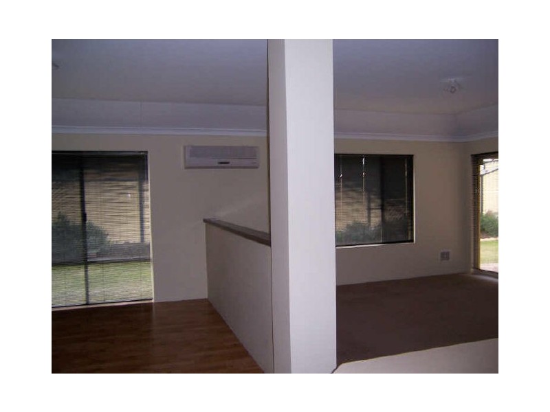 41 Mariners Cove Drive, Dudley Park WA 6210