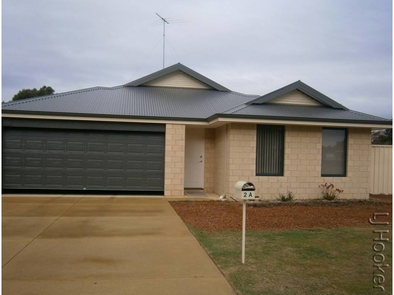 2A McCubbin Loop, Dawesville WA 6211