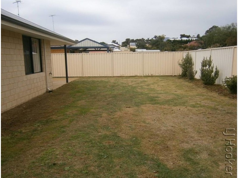 2A McCubbin Loop, Dawesville WA 6211