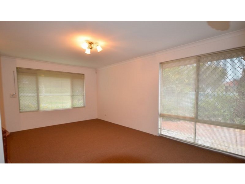 11 Aldgate Street, Mandurah WA 6210