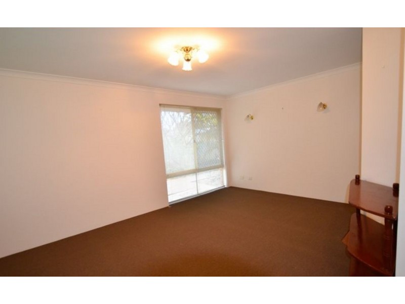 11 Aldgate Street, Mandurah WA 6210