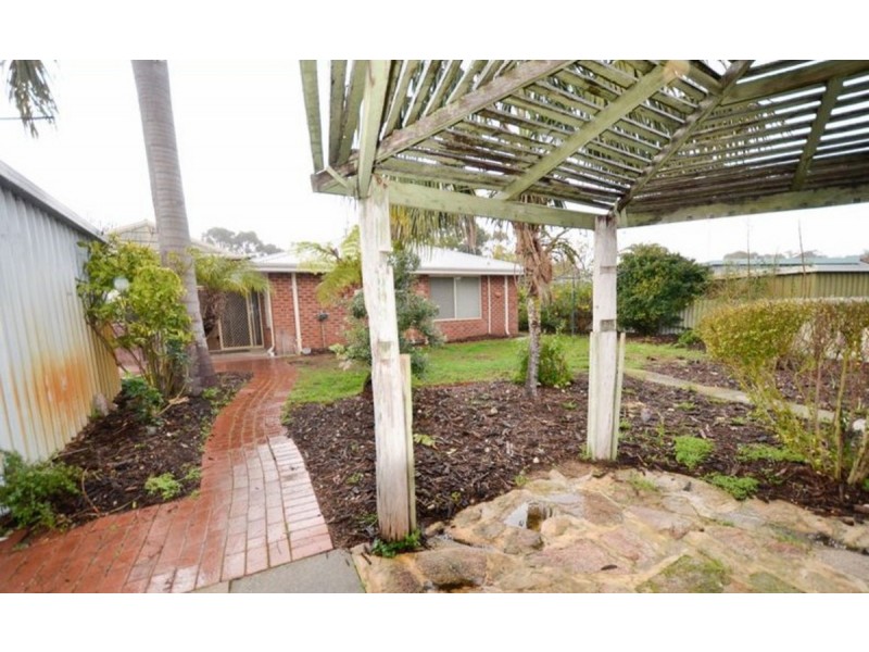 11 Aldgate Street, Mandurah WA 6210