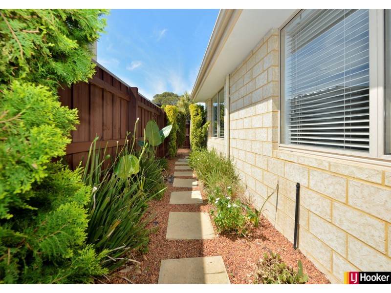 40 Chatsworth Drive, Erskine WA 6210