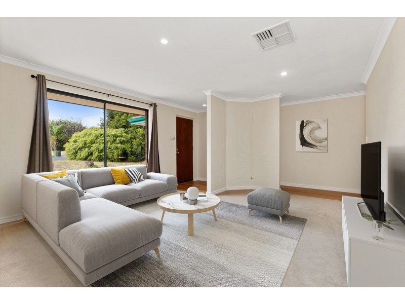 5 Gollan Place, Coodanup WA 6210