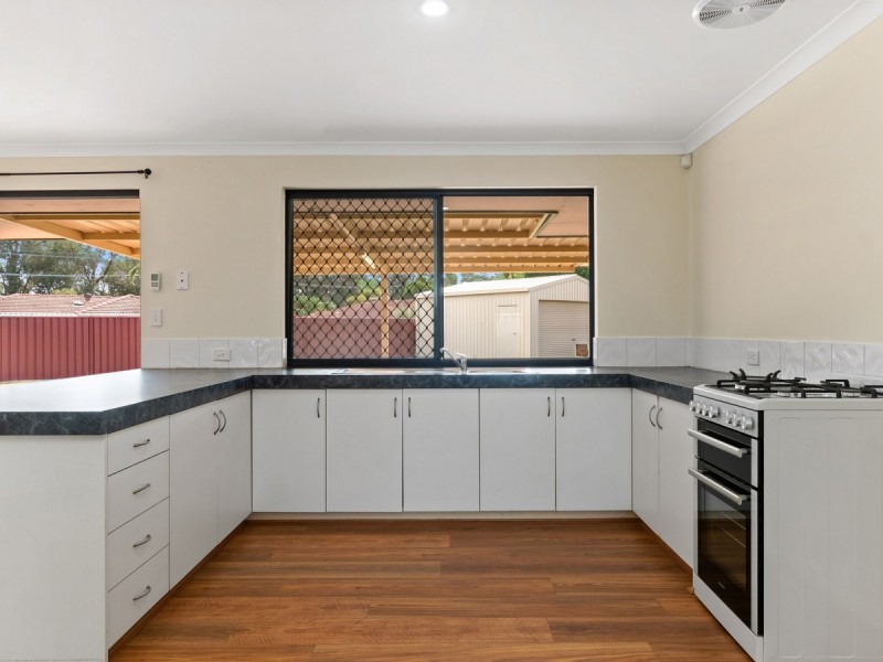 5 Gollan Place, Coodanup WA 6210