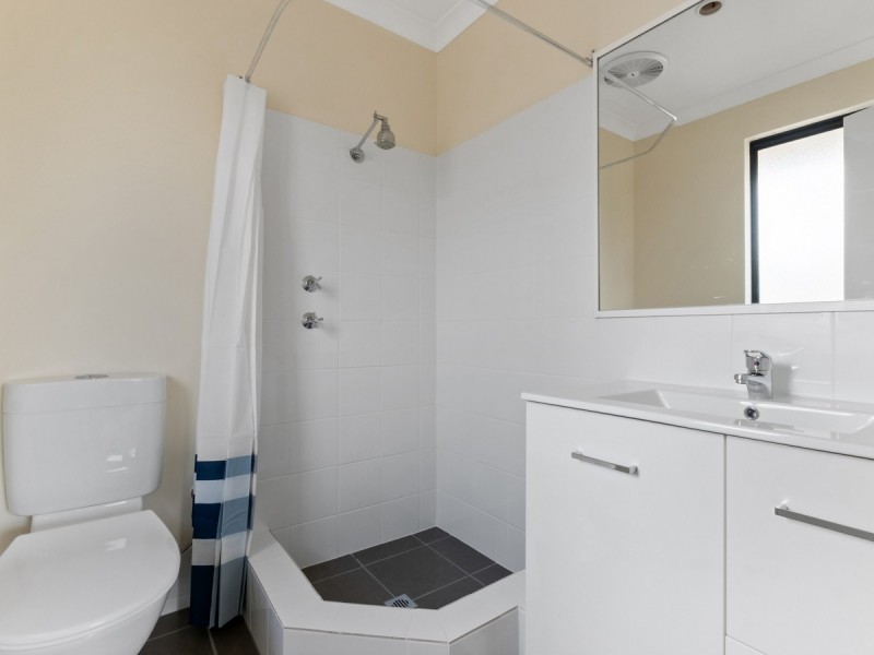 5 Gollan Place, Coodanup WA 6210