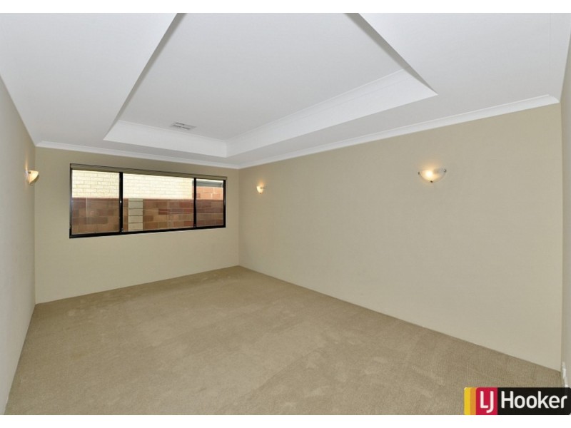 11 Endeavour Circle, Wannanup WA 6210