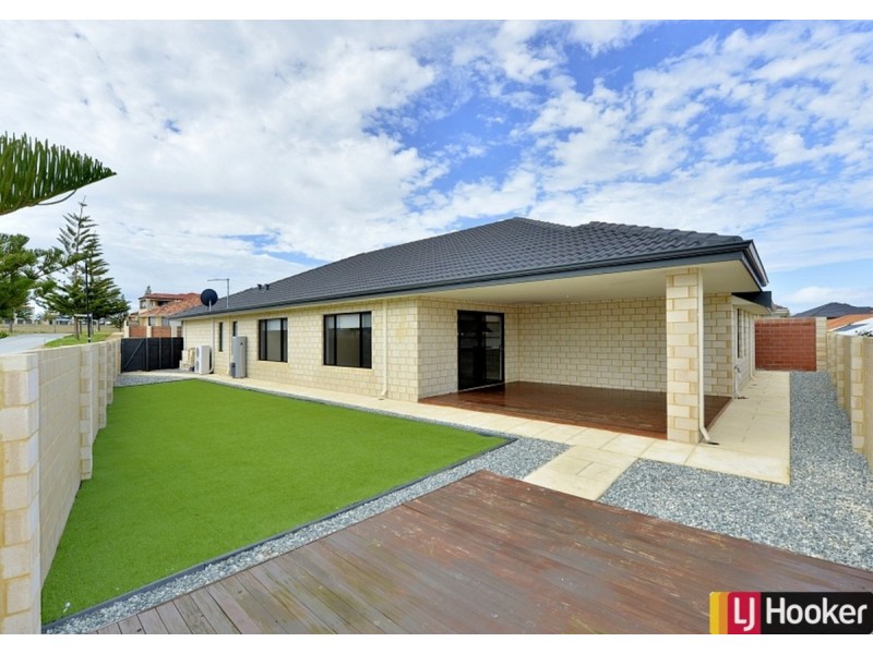 11 Endeavour Circle, Wannanup WA 6210