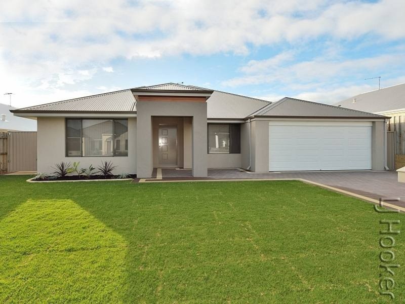 10 Jennerae Bend, Halls Head WA 6210