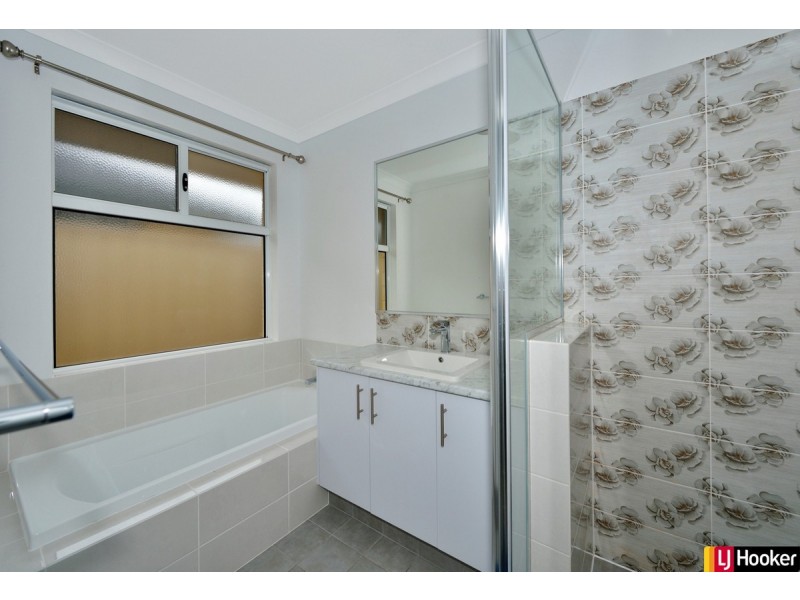 5 Sandals Way, Meadow Springs WA 6210